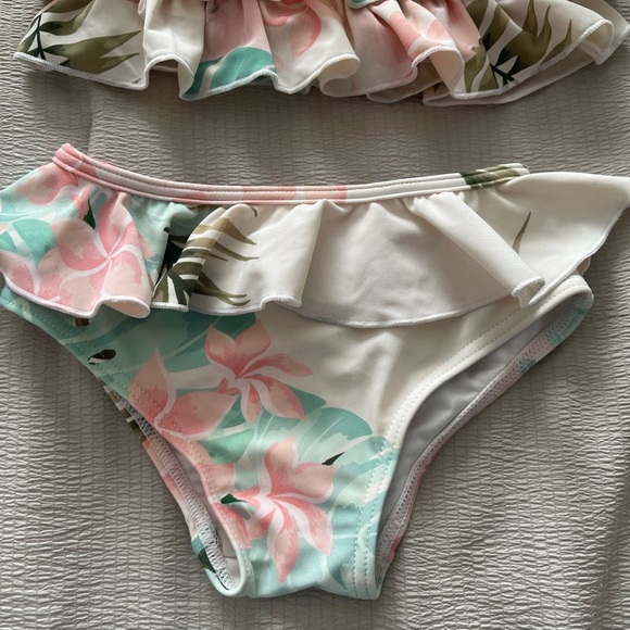 Infamous swimsuit girls size 4 - Picture 6 of 6